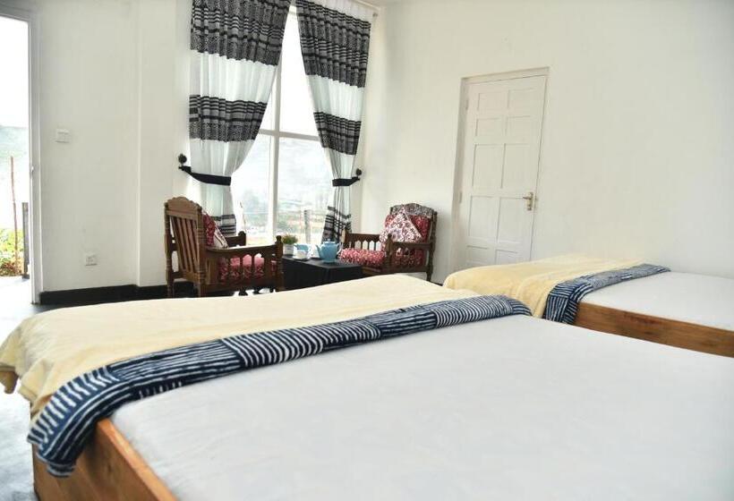 بنسيون Shiny Cot Garden View Family Room