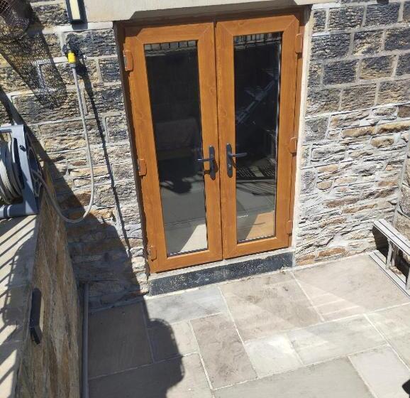 膳宿费 Valley View