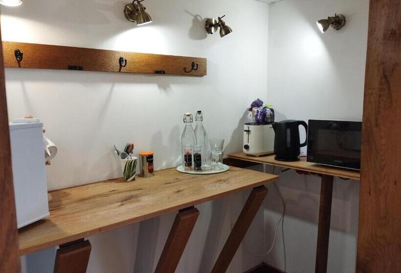 膳宿费 Valley View