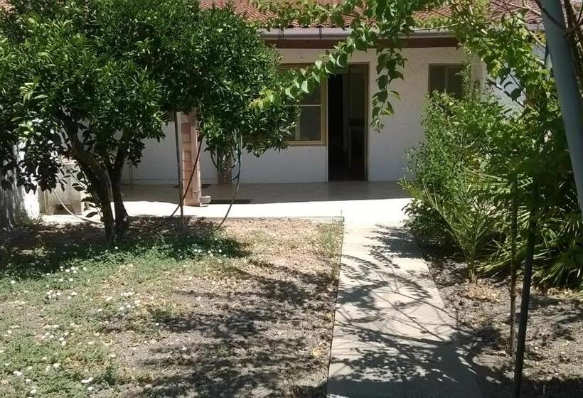 리조트 Sardinia House With Garden