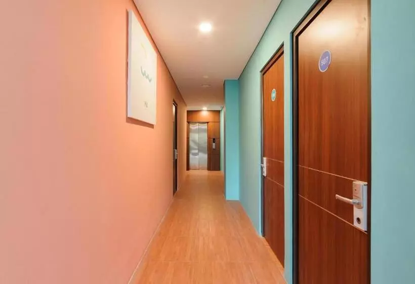 Sans Hotel Tajur Bogor