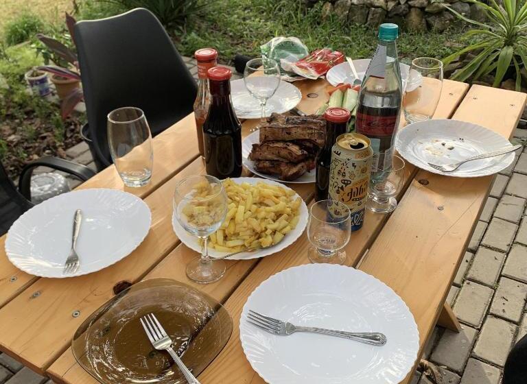 هاستل Coworking & Coliving Gumbrini