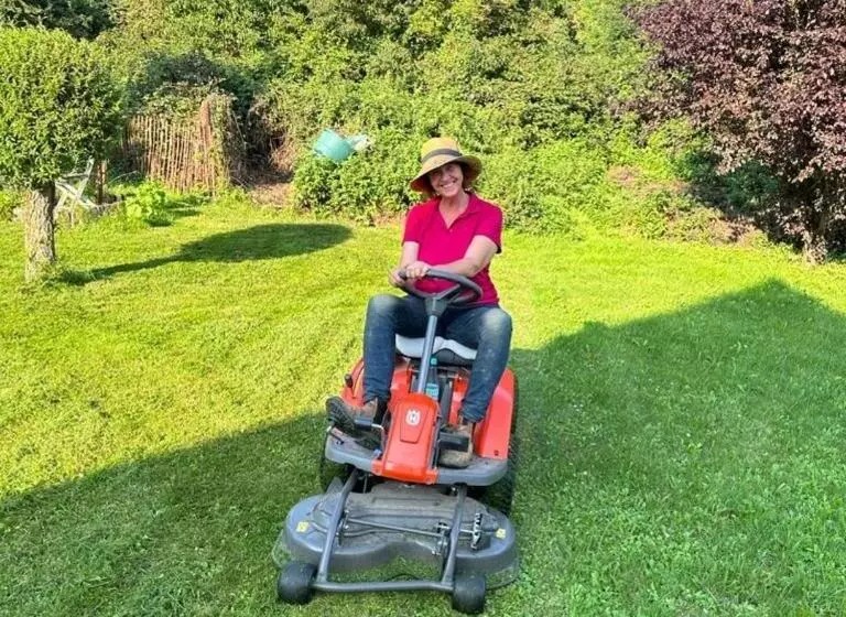 Aamiaismajoitus (B&B) Sometimes Zimmer Gehaichnishof 7born