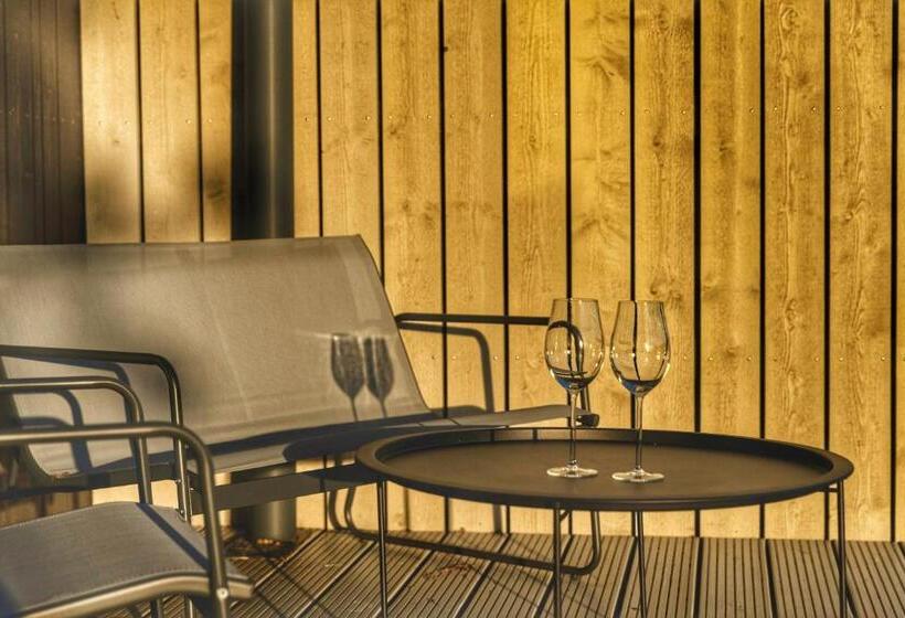 Gaujaclub   2 And 3 Room Design Lofts Riverside