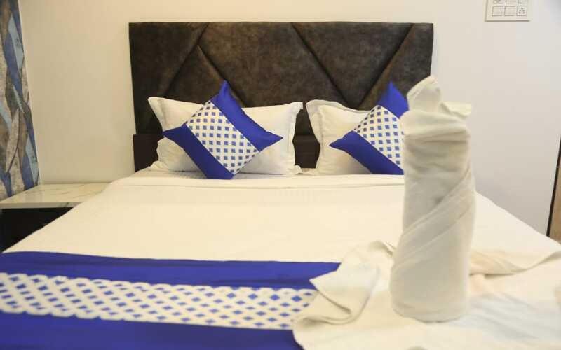 Fabhotel Casa Grand Inn