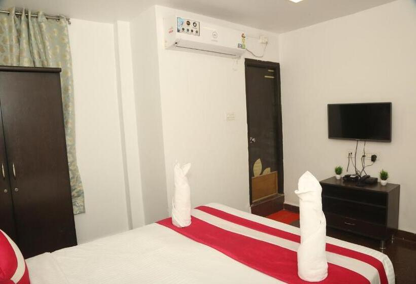 Fabhotel Casa Grand Inn