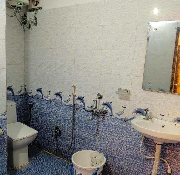 Fabhotel Casa Grand Inn