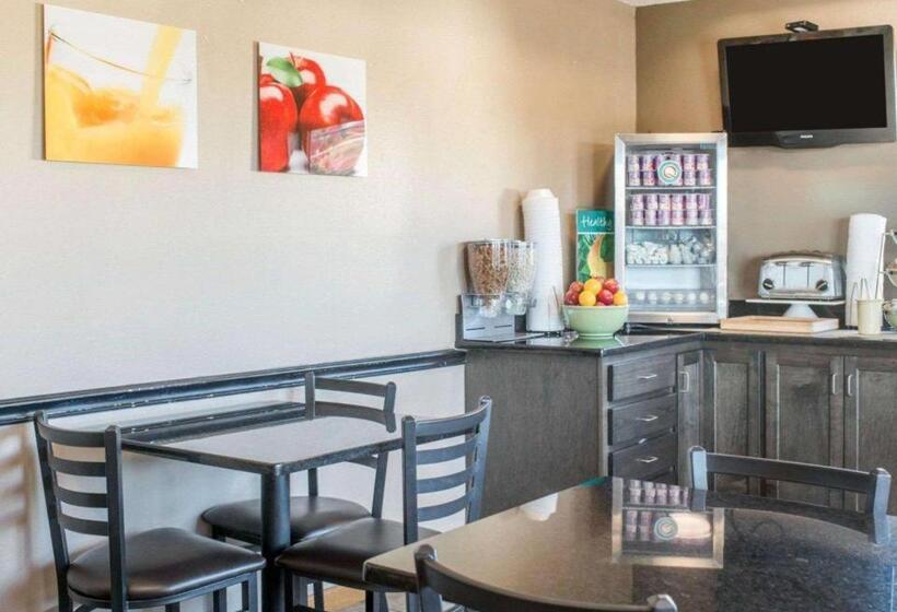 Otel Quality Inn Downtown