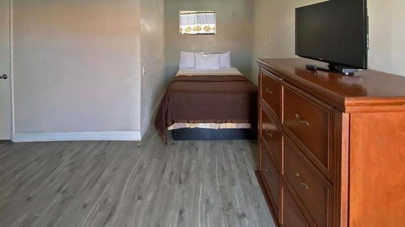 ホテル Rodeway Inn