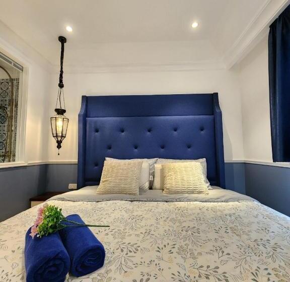 Otel Seven Seas Cafe D Azur