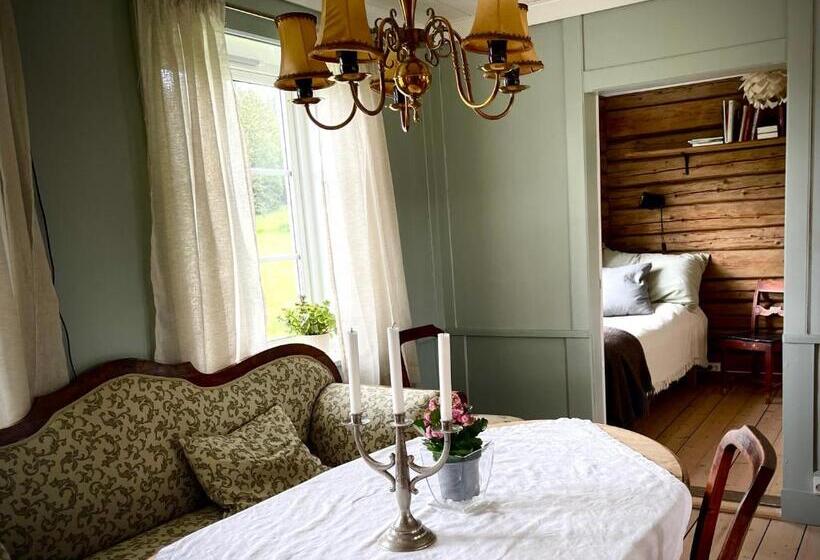 Hotel Smedja Overnatting Og Ysteri