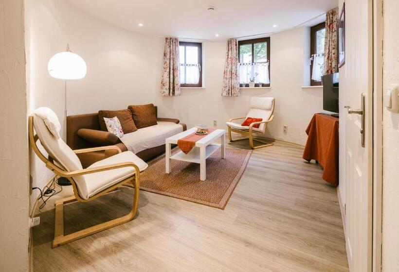 ホテル Weingut Jung