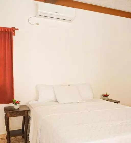 Hotelli Y Restaurante Punta Diamantes