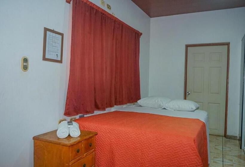 فندق Y Restaurante Punta Diamantes