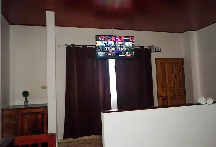 Hotelli Y Restaurante Punta Diamantes