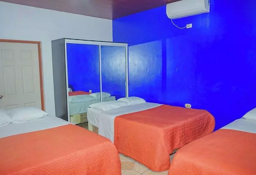 Hotelli Y Restaurante Punta Diamantes