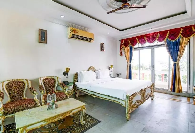 Palette   Beachfront Elegance Resort