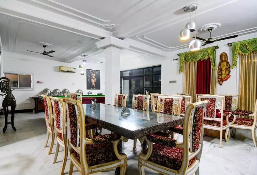 Palette   Beachfront Elegance Resort