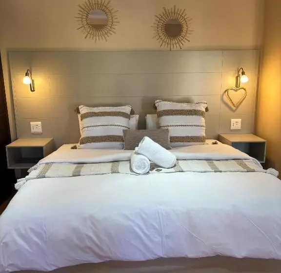 Majatalo Accommodation Bedfordview   Hethersett Guesthouse