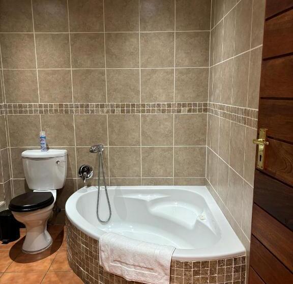 Pension Accommodation Bedfordview   Hethersett Guesthouse