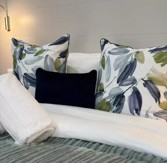 Majatalo Accommodation Bedfordview   Hethersett Guesthouse