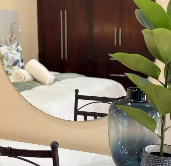 Majatalo Accommodation Bedfordview   Hethersett Guesthouse