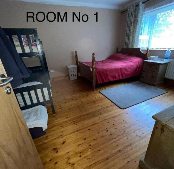 Пансион Andante Guesthouse Kencare Limited