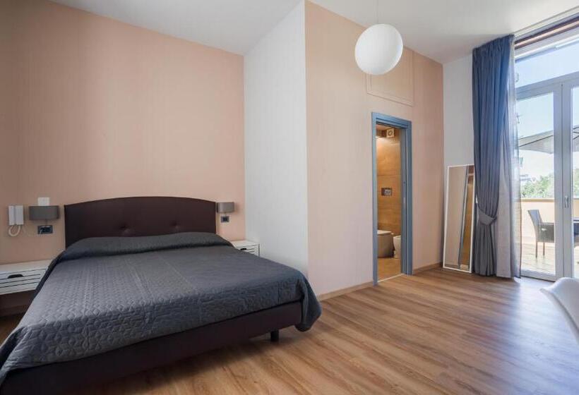 膳宿费 Domus Xenia