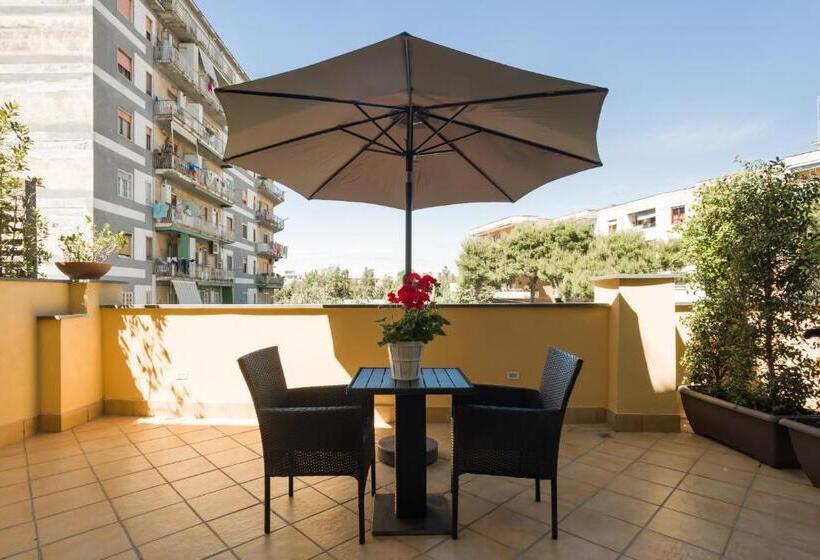 膳宿费 Domus Xenia