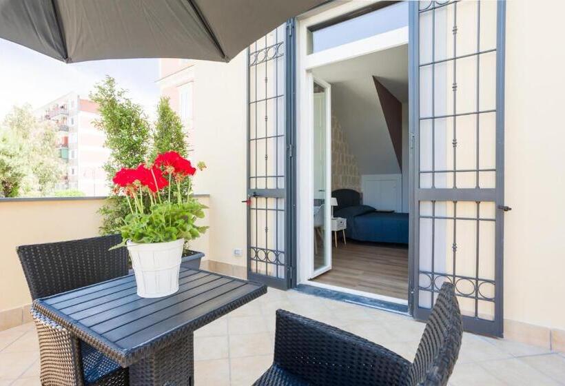 膳宿费 Domus Xenia