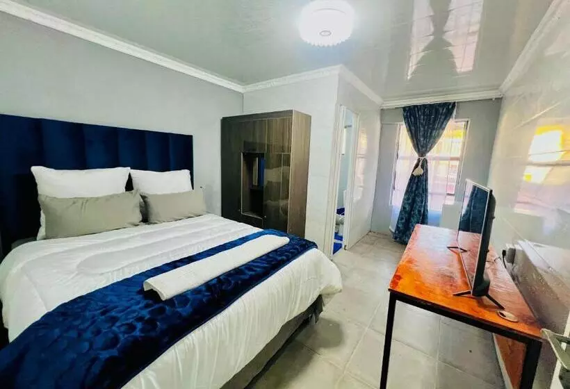 پانسیون Room In Apartment   Honeyhills Excellence Resorts A