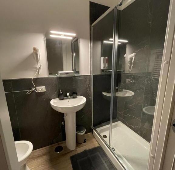 پانسیون Rome Groove Rooms