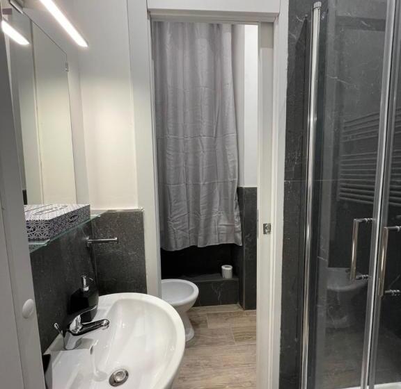 پانسیون Rome Groove Rooms