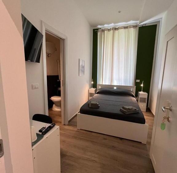 پانسیون Rome Groove Rooms