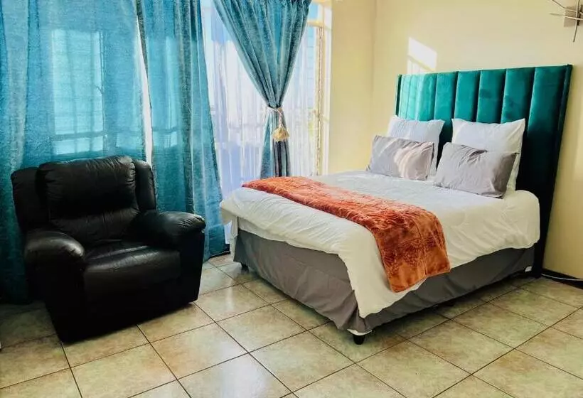 پانسیون Room In Apartment   Honeyhills Excellence Resorts A
