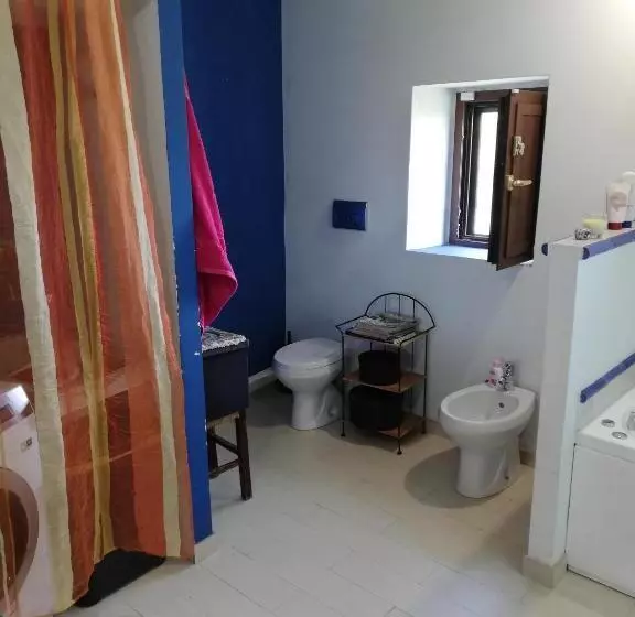 پانسیون Scacciapensieri S Home