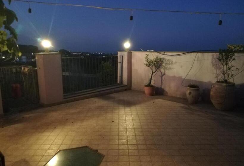 Пансион Scacciapensieri S Home