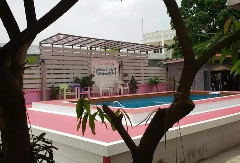 リゾートホテル Baan Gon Chompu