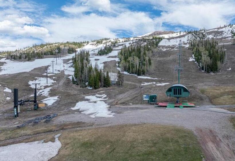 منتجع The Aspens Unit #10a