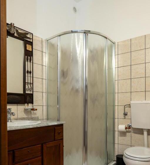 B&b L Angolo Di Plutia