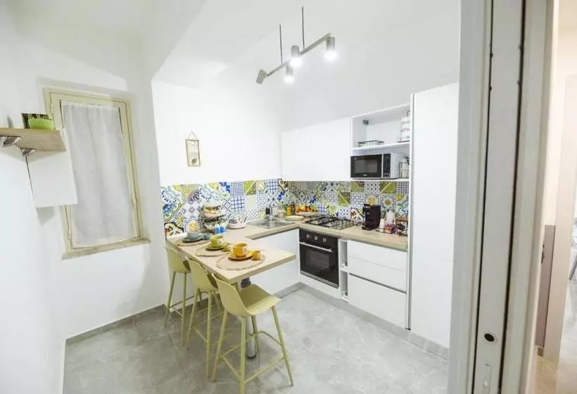 تختخواب و صبحانه Casa Avignone