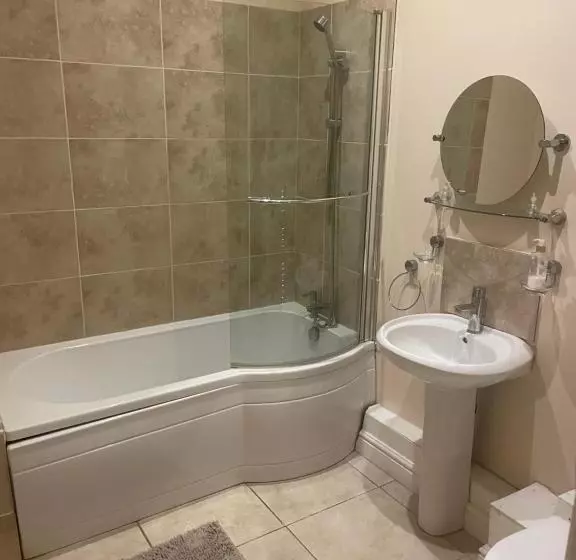 Aamiaismajoitus (B&B) Dolphin Inn