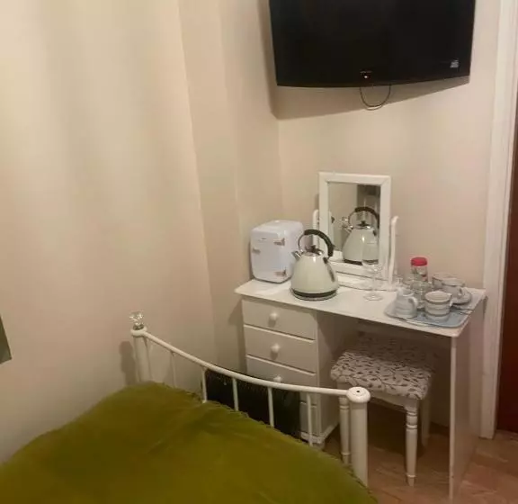 Aamiaismajoitus (B&B) Dolphin Inn