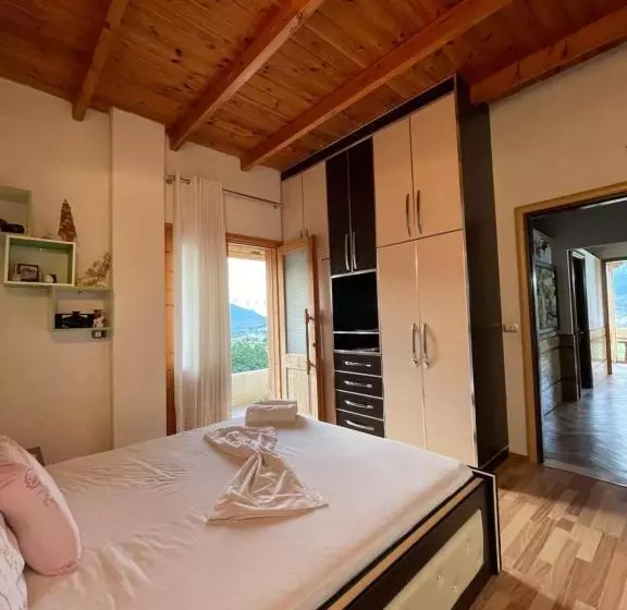 تختخواب و صبحانه Elsa S Villa