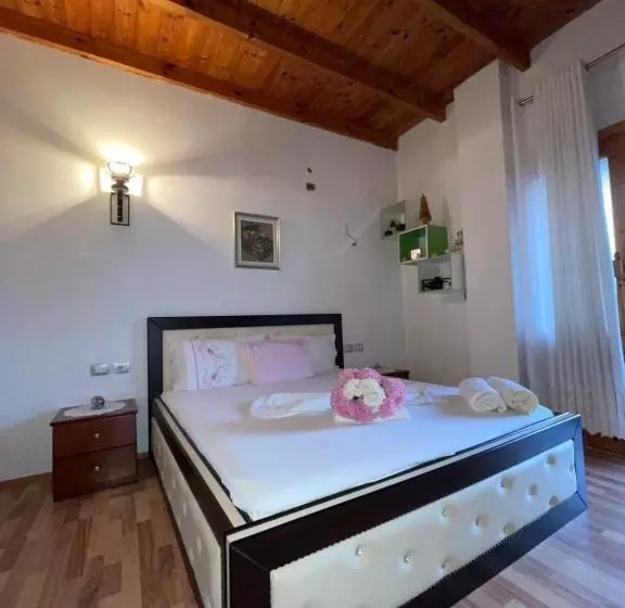 تختخواب و صبحانه Elsa S Villa