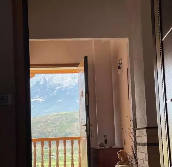 تختخواب و صبحانه Elsa S Villa