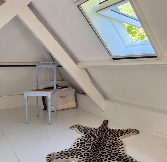 צימר Lingeliefde Logement Complete Studio Met Eigen Keuken En Badkamer