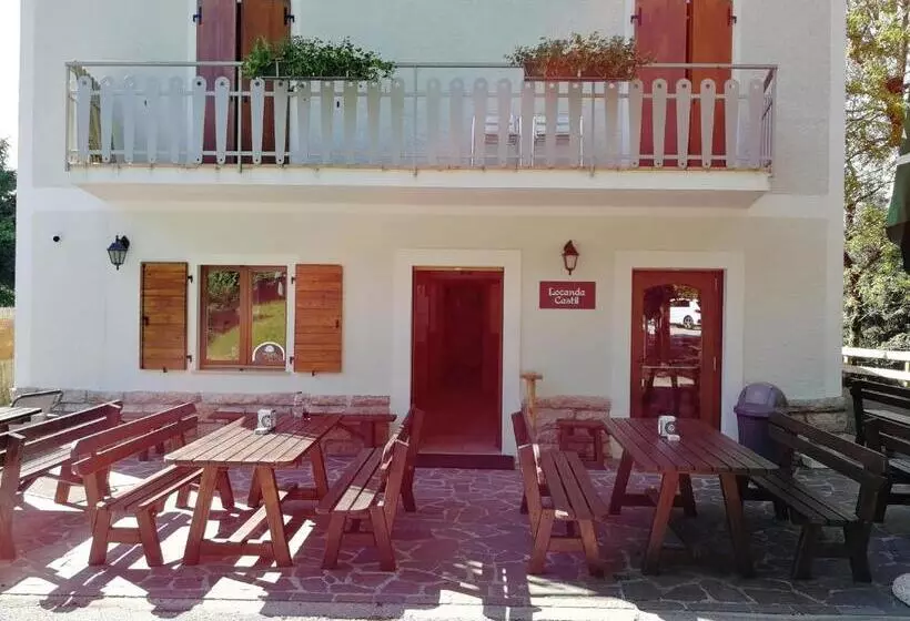 Aamiaismajoitus (B&B) Locanda Castil