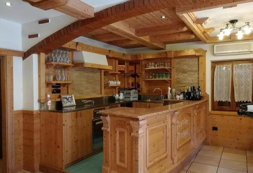 Aamiaismajoitus (B&B) Locanda Castil