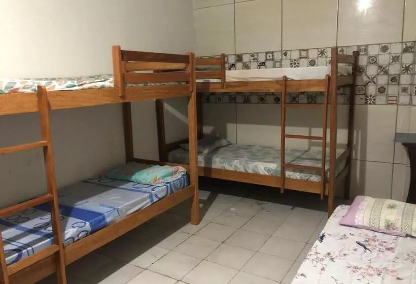 Capiba Hostel E Pousada